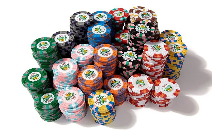 Chơi game bài ăn nhiều tiền không? Chơi game bài ăn nhiều tiền không?