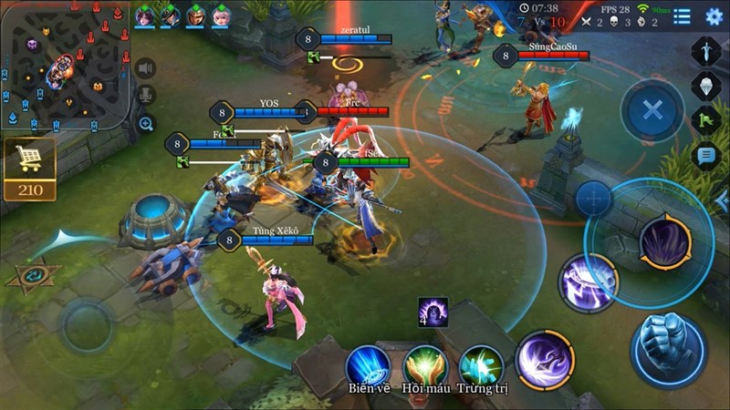 Hình chơi game Liên Quân trong trận kịch tính