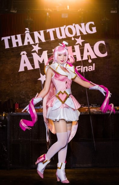 Ảnh Cosplay Annette Thần Tượng Âm Nhạc