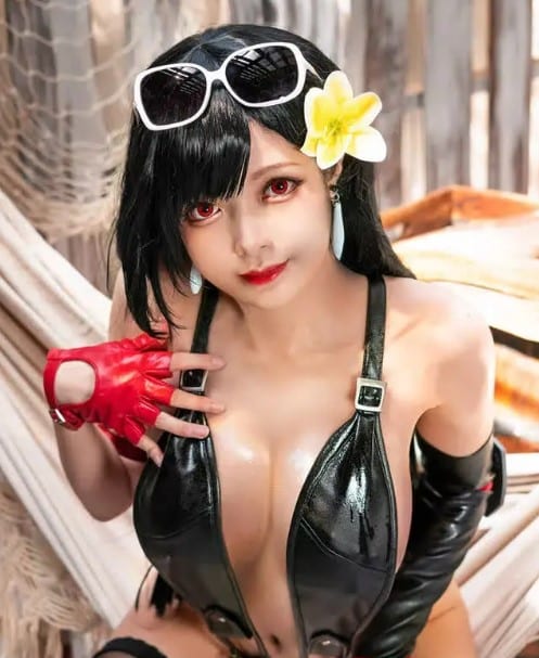 Cosplay FF Bikini Hot