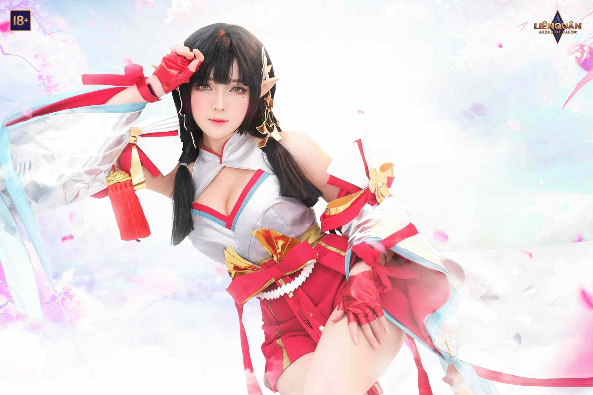 Hình cosplay full HD
