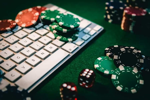 Một số lưu ý khi chơi đánh bài Baccarat