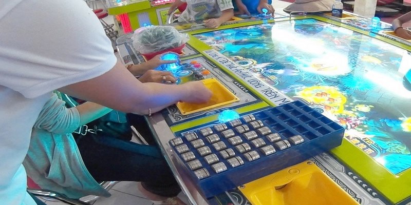 Máy Bắn Cá Là Gì? Kinh Nghiệm Dùng Máy Săn Cá Thắng Đậm 2 Sự khác biệt của máy bắn cá truyền thống và online
